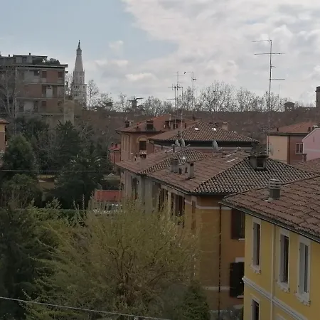 Viale Barozzi 118 아파트 모데나