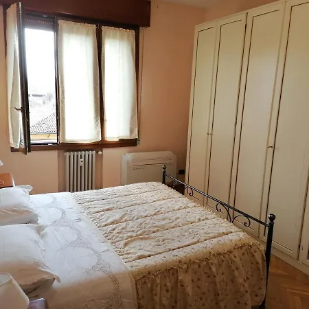 Viale Barozzi 118 모데나